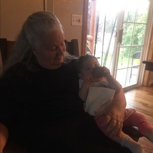 Meet your Posher, Cynthia